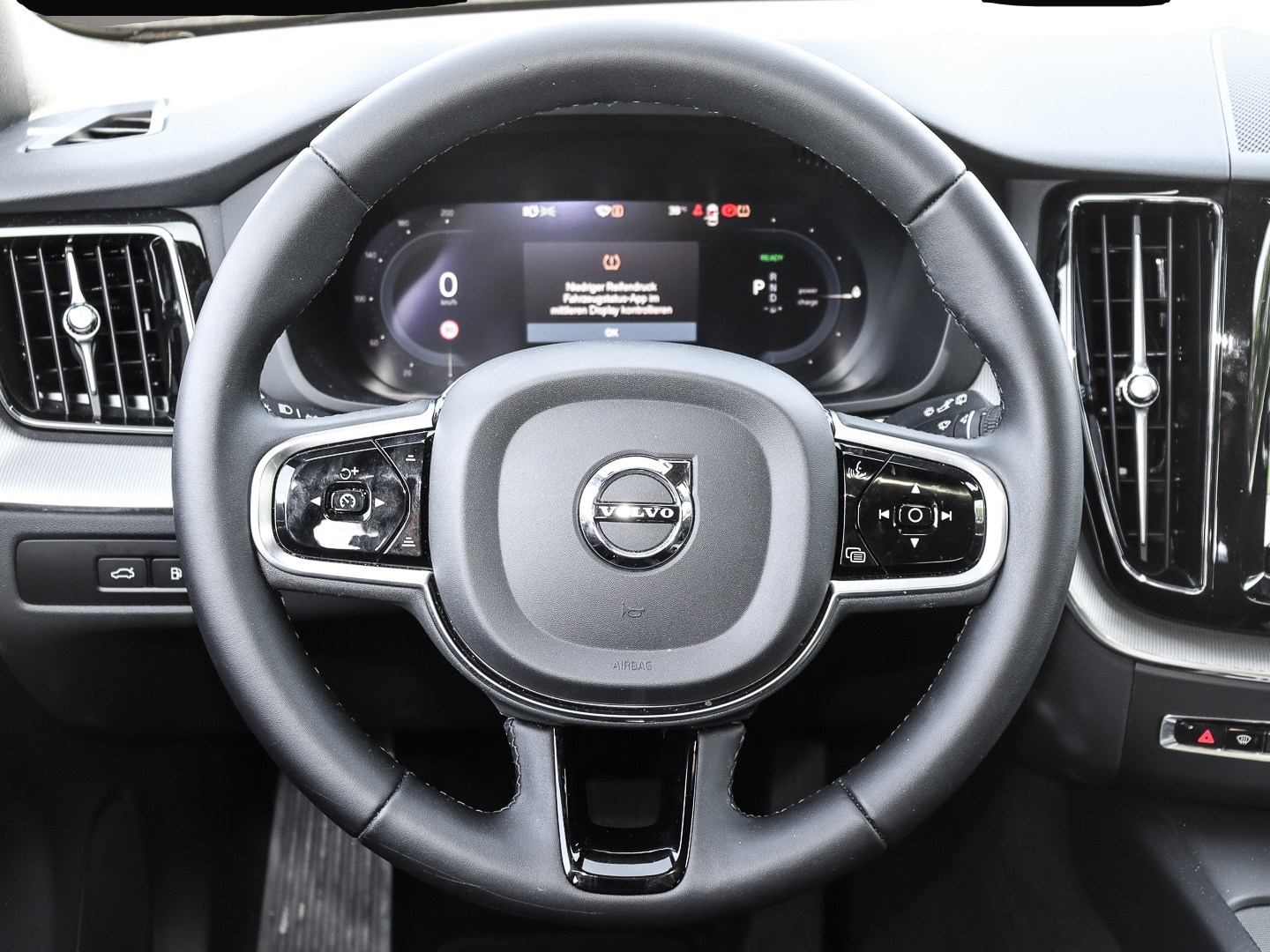 Volvo XC60 (02/2024, Hybrid (Benzin/Elektro))