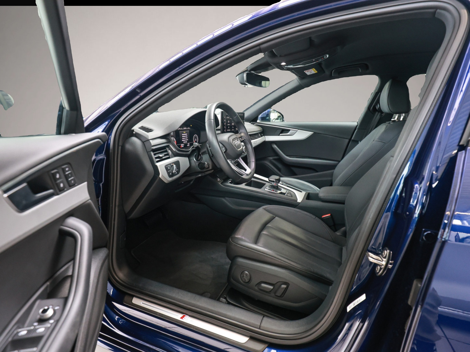 Audi A4 (09/2023, Diesel)