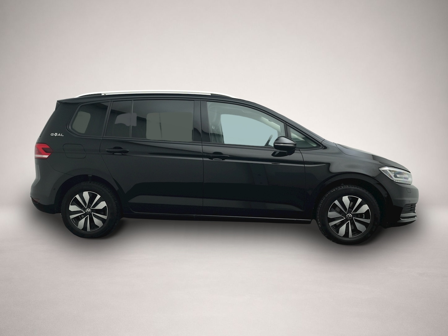 Volkswagen Touran (11/2025, Benzin)