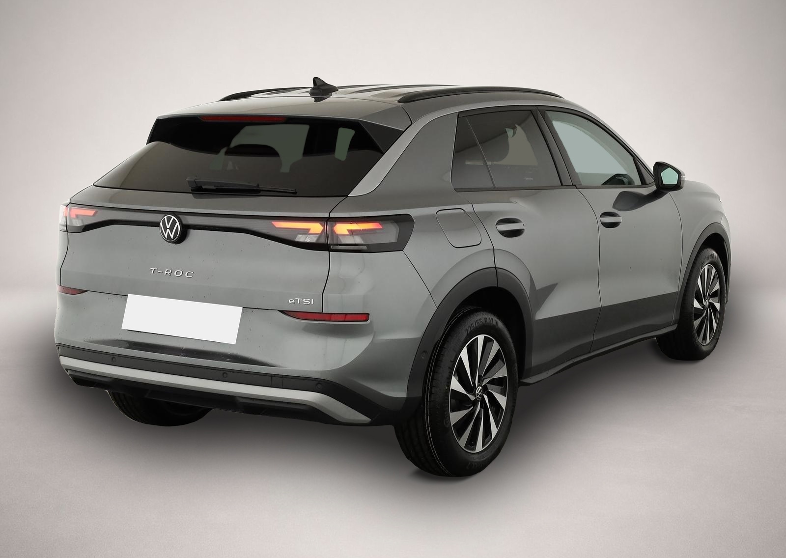 Volkswagen T-Roc (06/2026, Benzin)