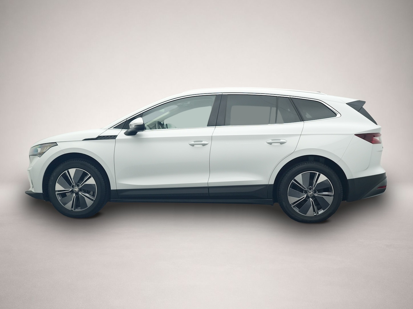 Skoda Enyaq (03/2025, ELECTRIC)