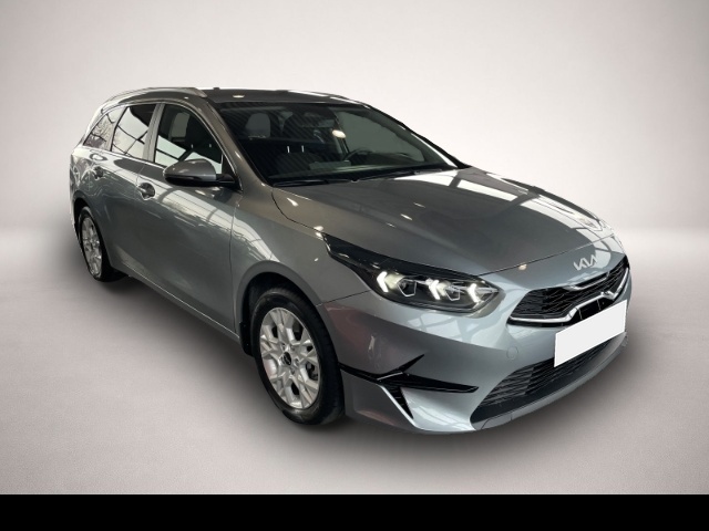 KIA cee'd / Ceed (04/2025, Benzin)