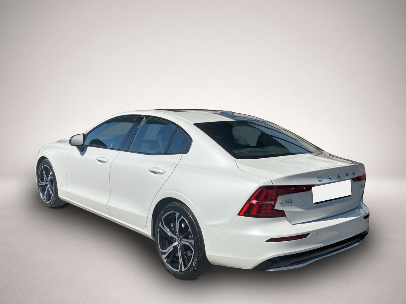 Volvo S60 (04/2023, Benzin)