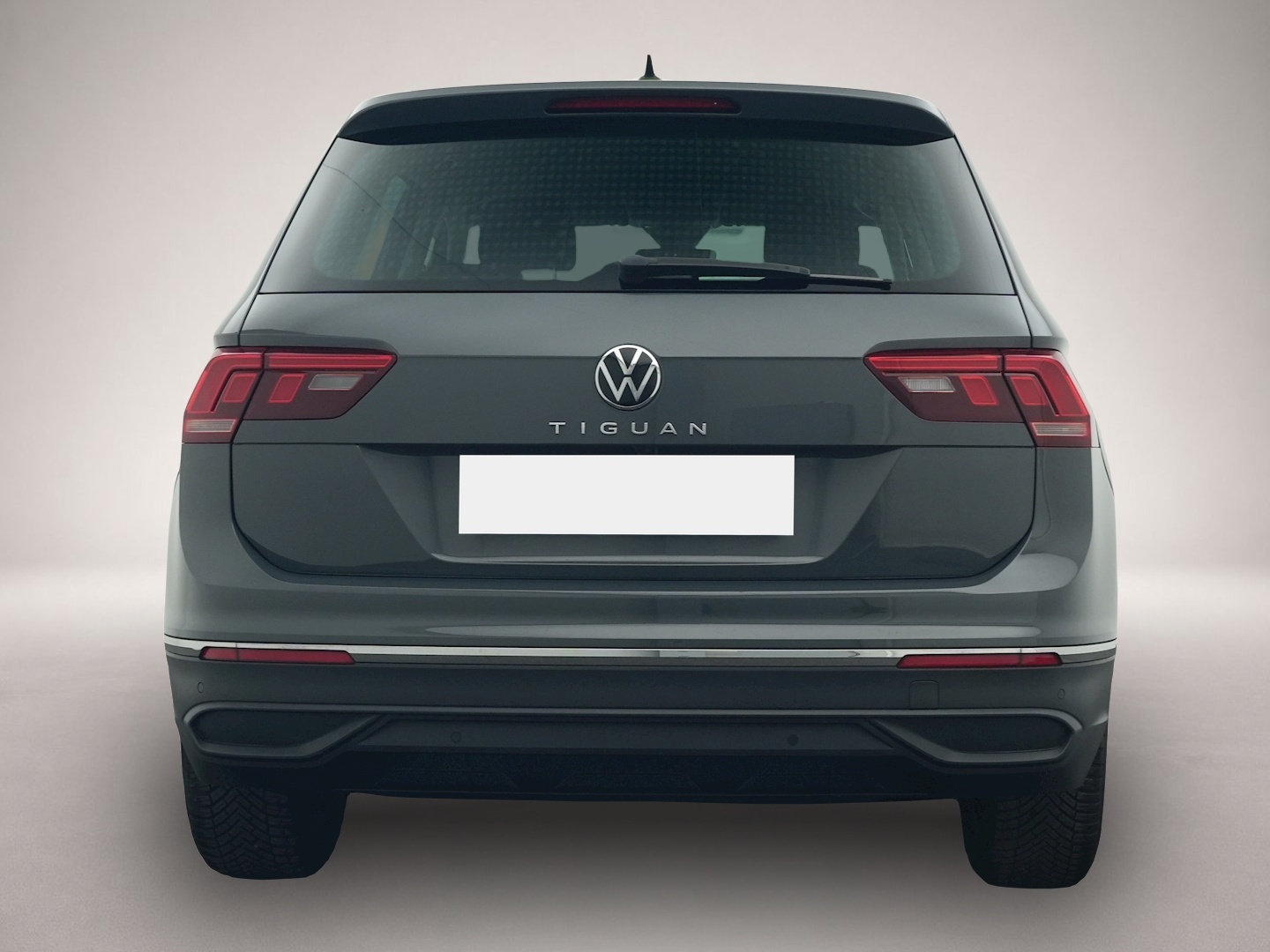 Volkswagen Tiguan (12/2022, Benzin)
