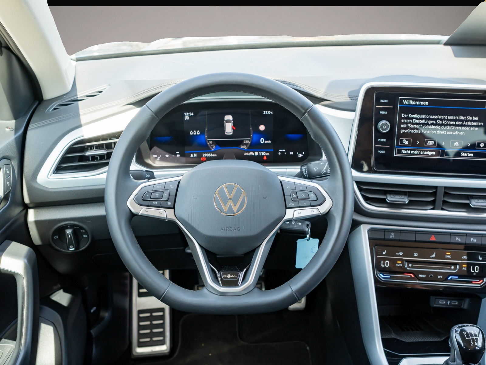 Volkswagen T-Roc (06/2025, Benzin)