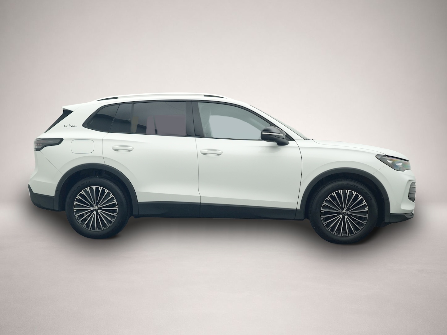 Volkswagen Tiguan (10/2025, Benzin)