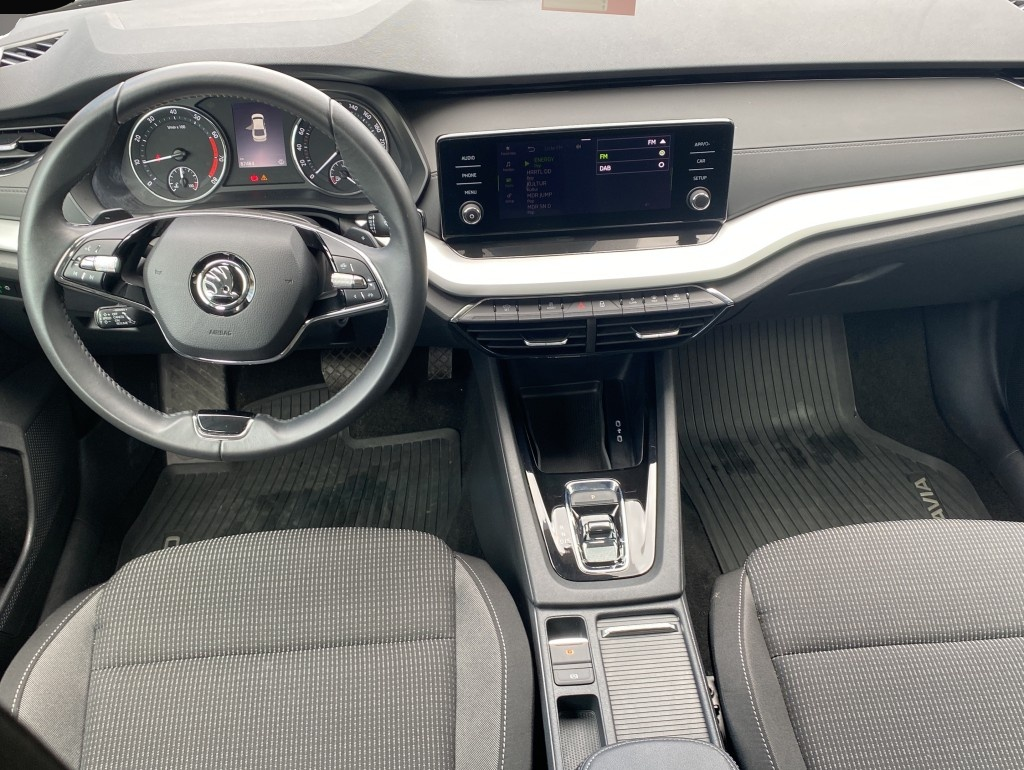 Skoda Octavia (06/2023, Benzin)