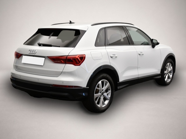 Audi Q3 (08/2025, Benzin)