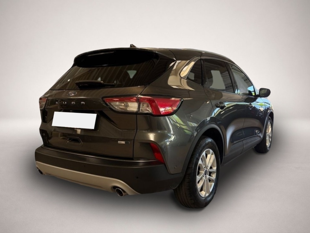 Ford Kuga (06/2022, )