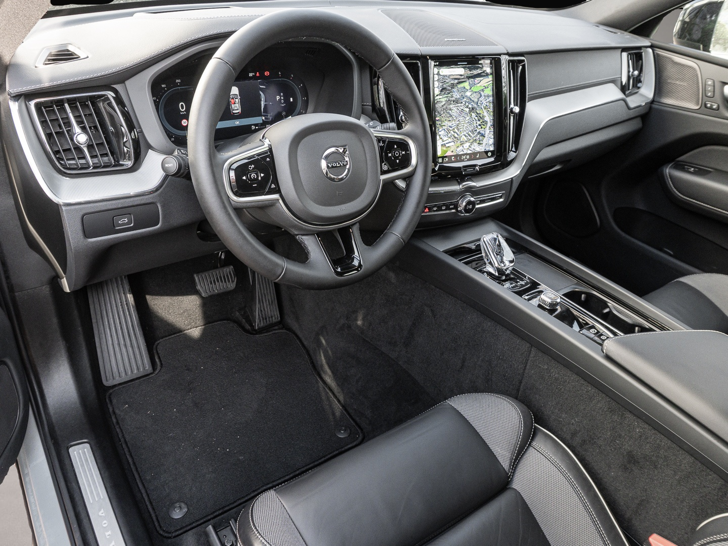 Volvo XC60 (10/2023, Diesel)