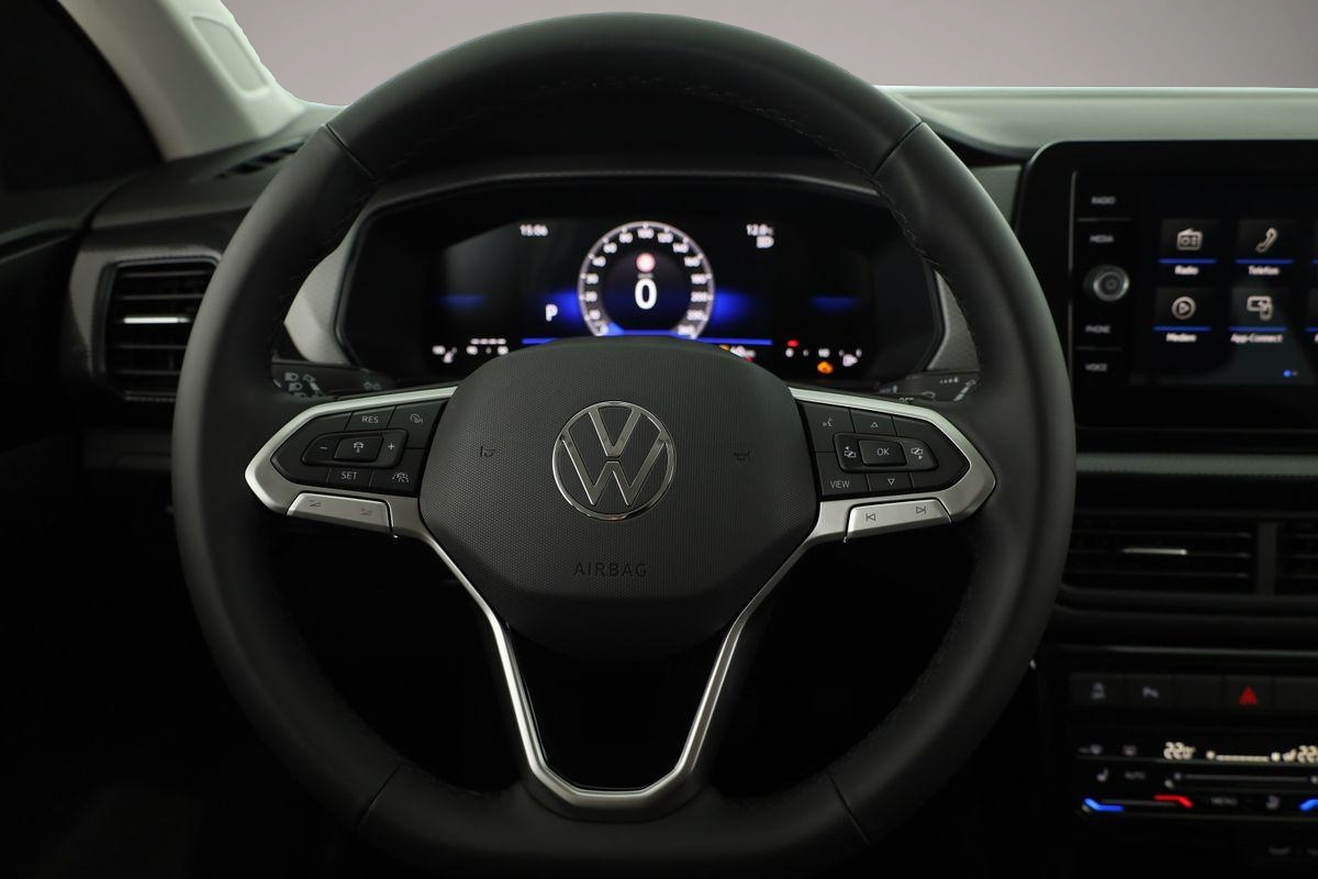 Volkswagen T-Cross (03/2026, Benzin)