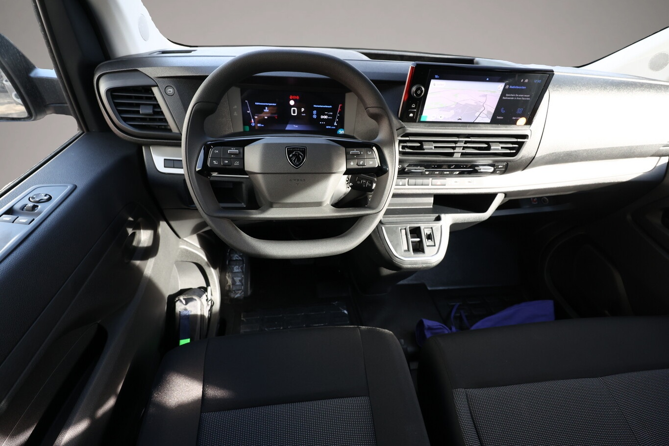 Peugeot Expert (12/2025, Diesel)