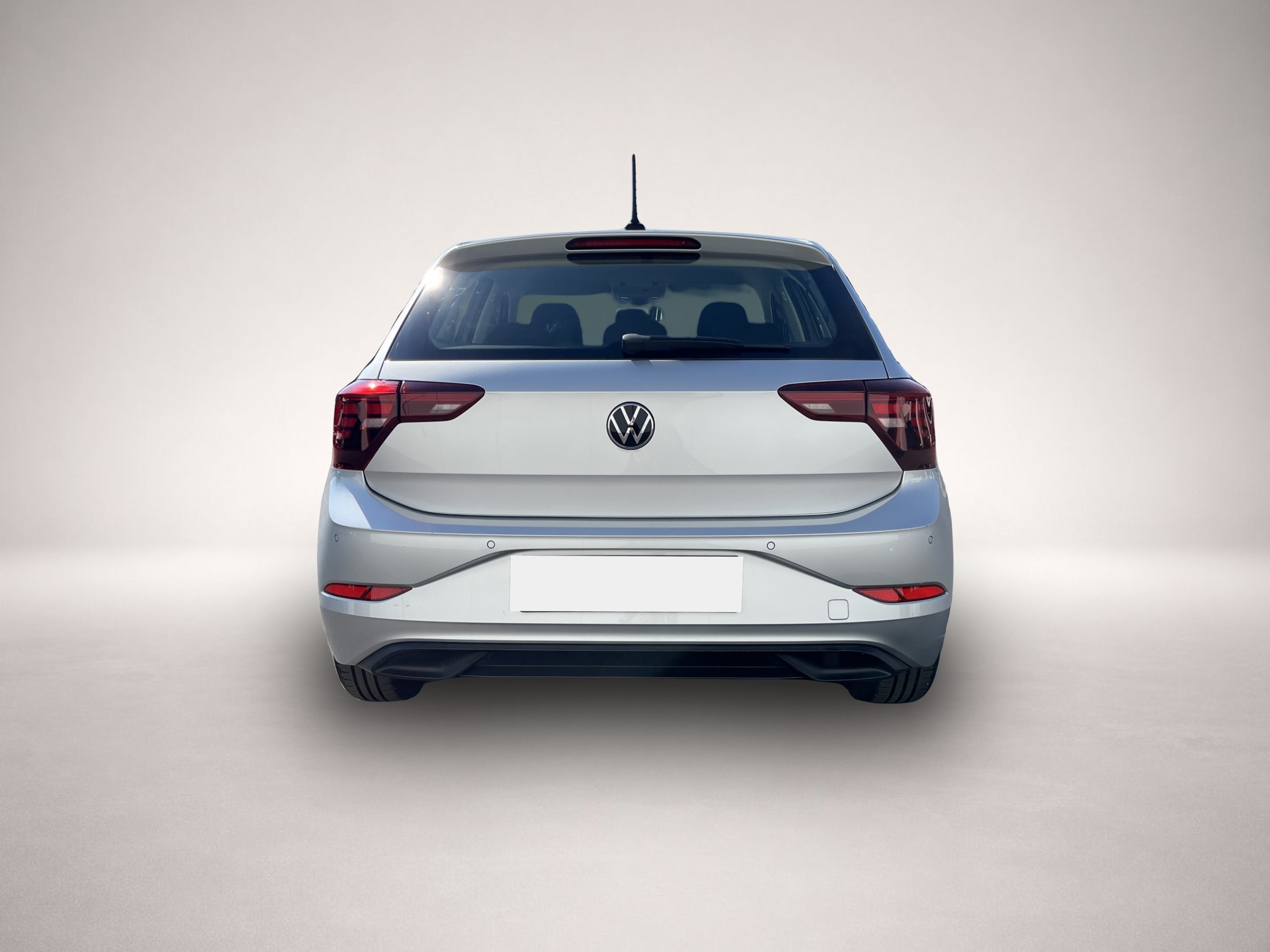 Volkswagen Polo (04/2022, Benzin)