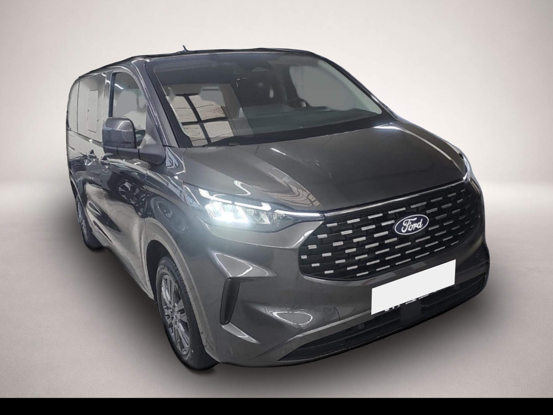 Ford Tourneo Custom (01/2026, Diesel)