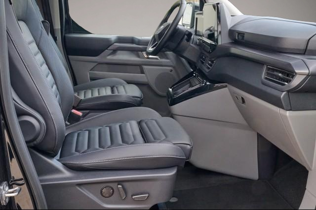 Ford Tourneo Custom, image 4 of 4