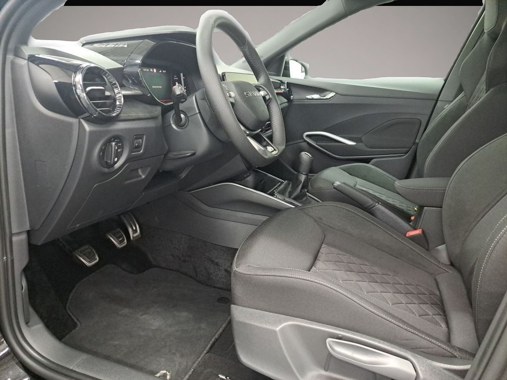Skoda Fabia (02/2026, Benzin)