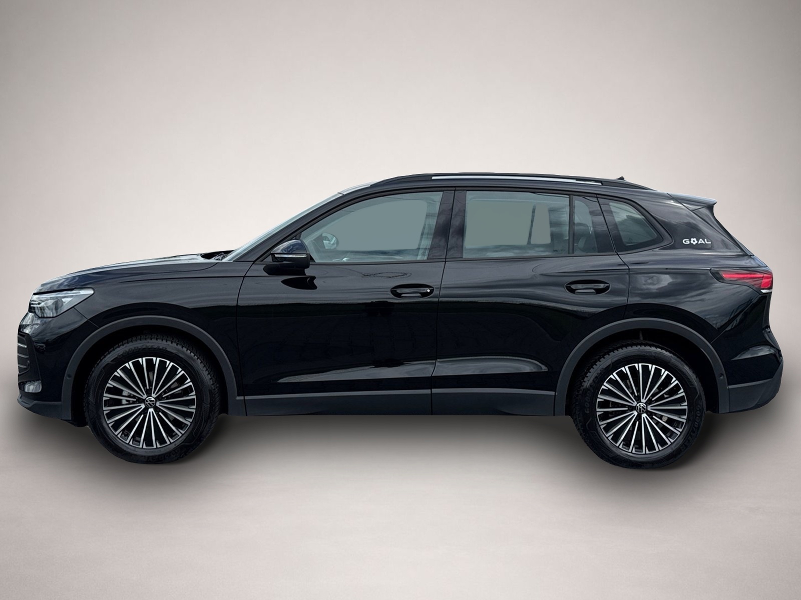 Volkswagen Tiguan (10/2025, Benzin)