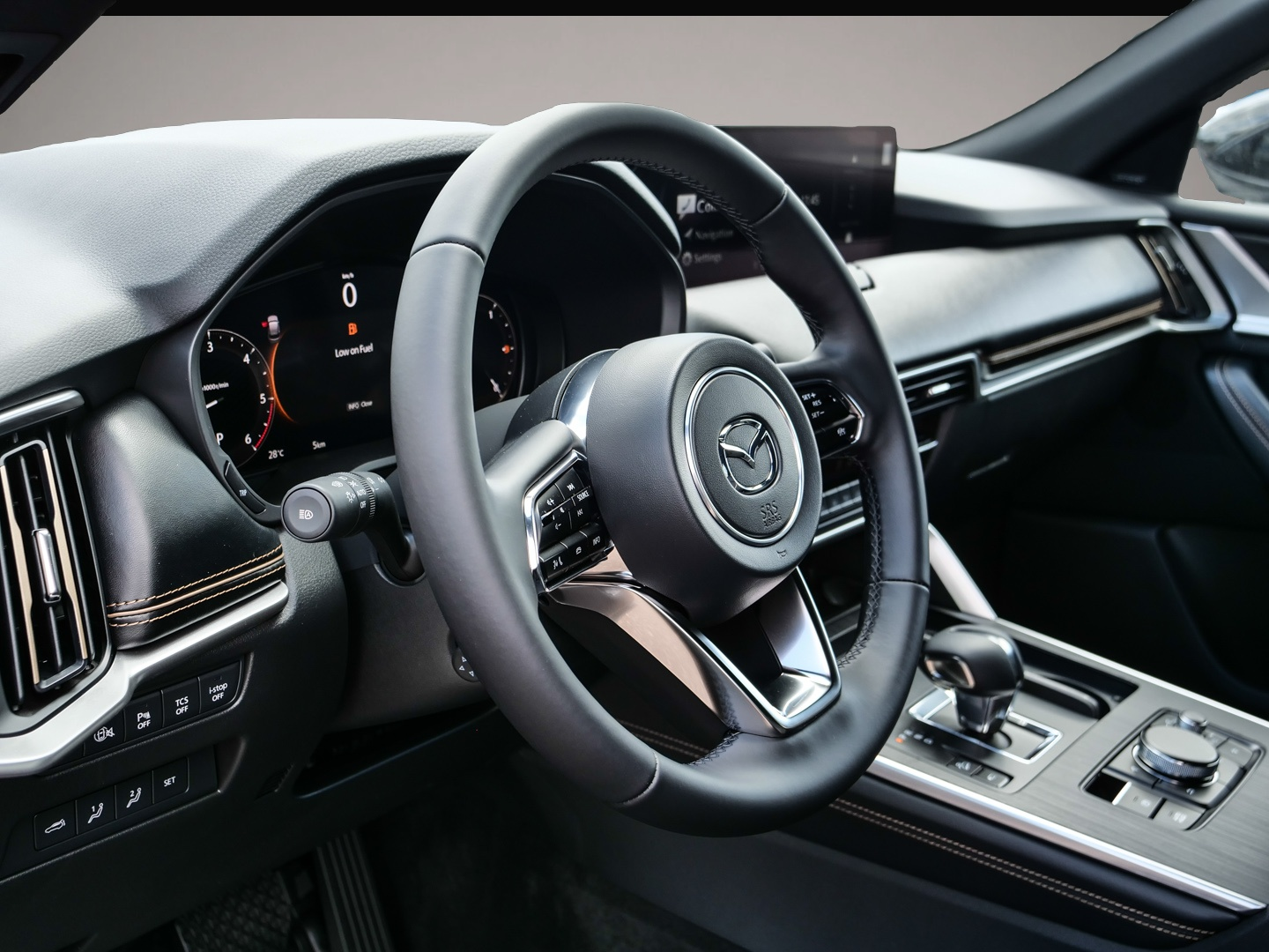 Mazda CX-80, image 3 of 7