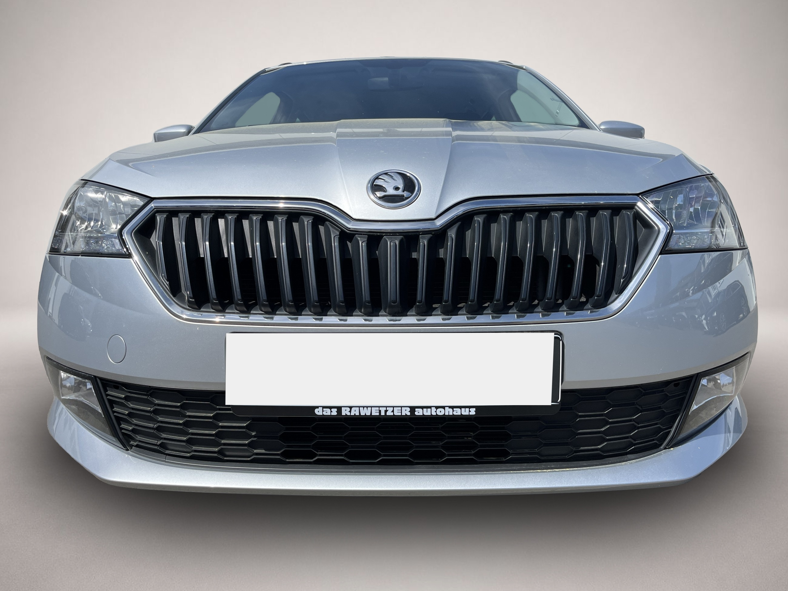 Skoda Fabia (09/2022, Benzin)