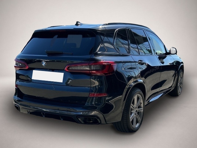 BMW X5 (02/2021, Benzin)