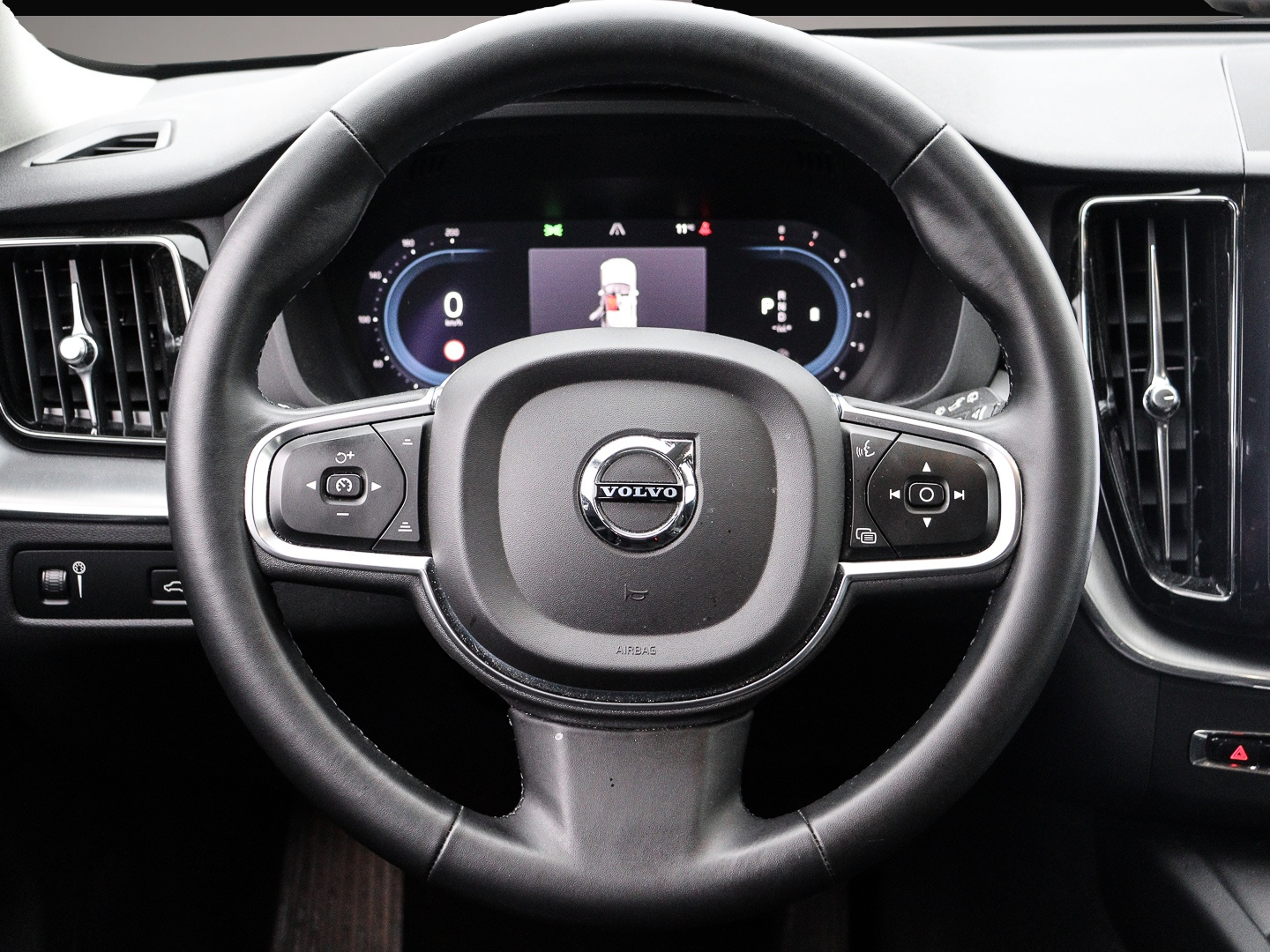 Volvo XC60 (05/2022, Benzin)