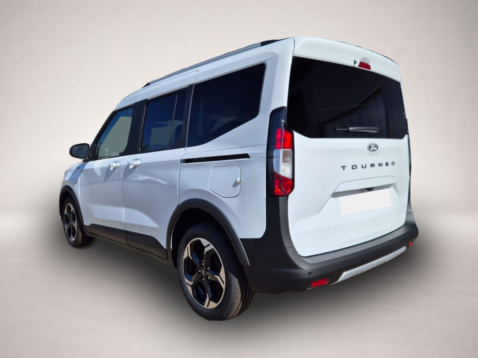 Ford Tourneo (03/2026, Benzin)