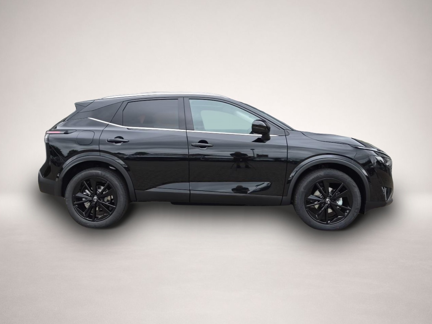 Nissan Qashqai (06/2026, Benzin)