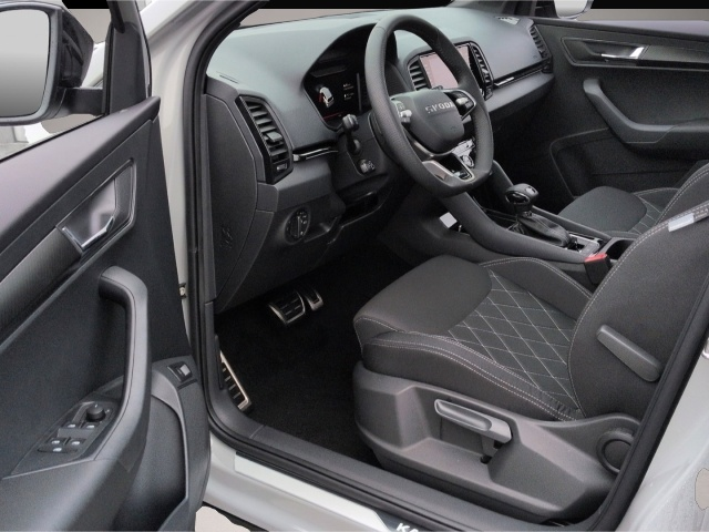 Skoda Karoq (01/2026, Benzin)