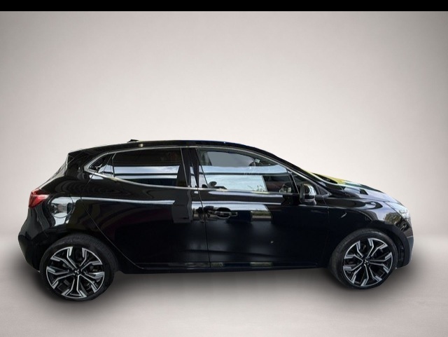 Mitsubishi Colt (01/2024, Benzin)