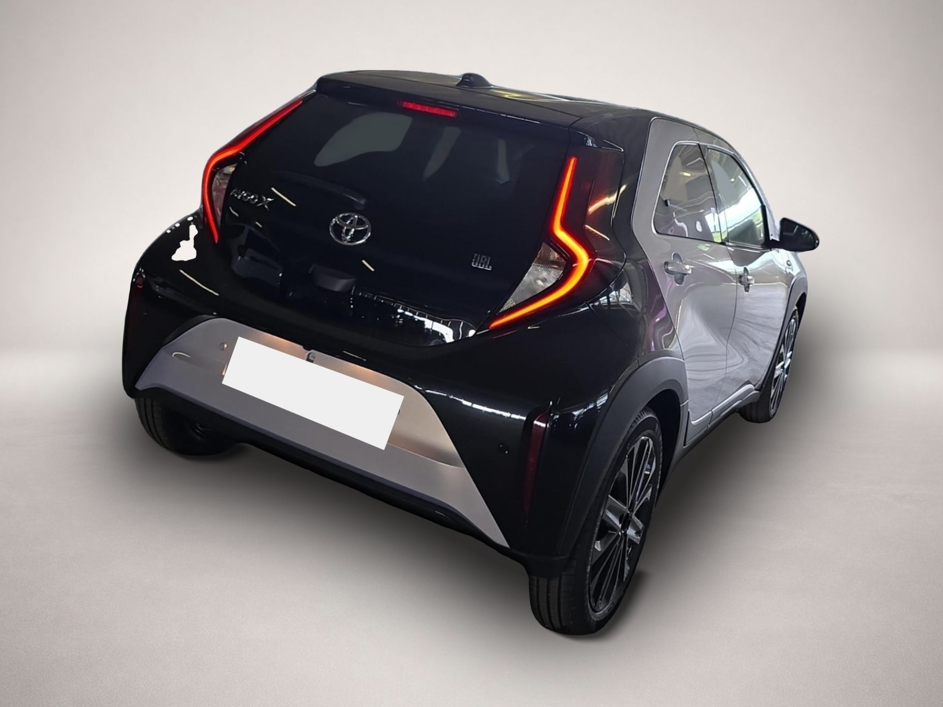 Toyota Other (02/2025, Benzin)