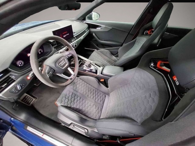 Audi RS4 (05/2024, Benzin)