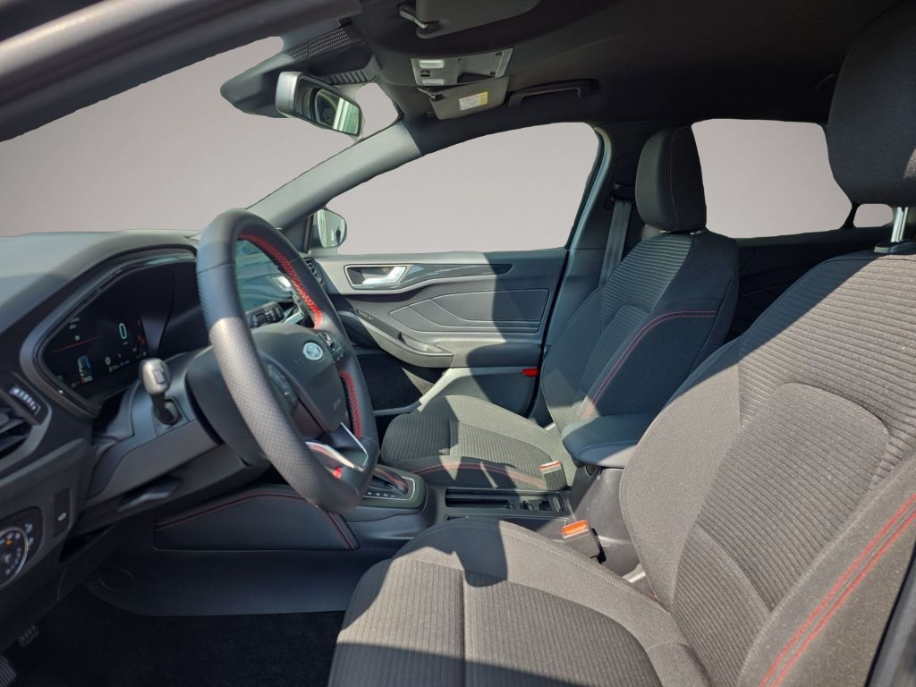 Ford Focus (06/2025, )