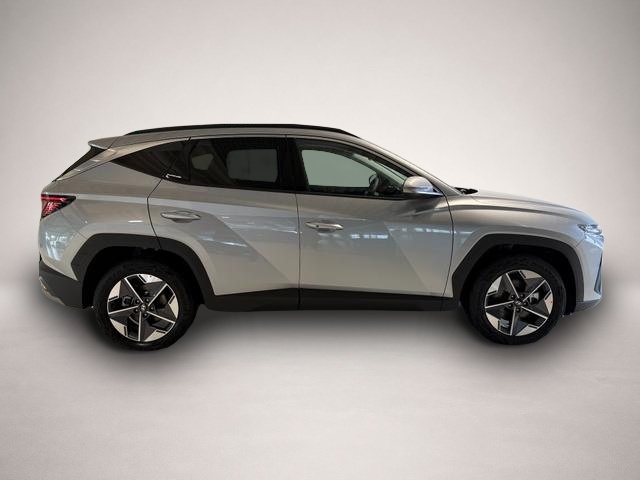 Hyundai TUCSON (11/2025, Benzin)