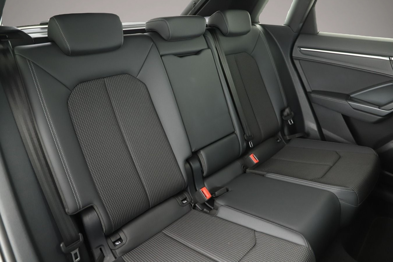 Audi Q3 (09/2021, Hybrid (Benzin/Elektro))