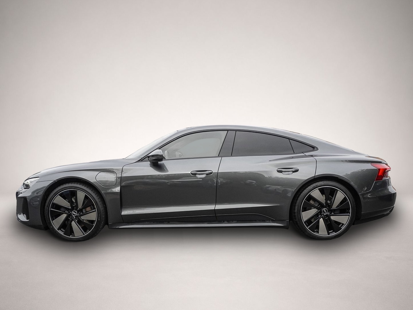 Audi e-tron GT (12/2022, ELECTRIC)