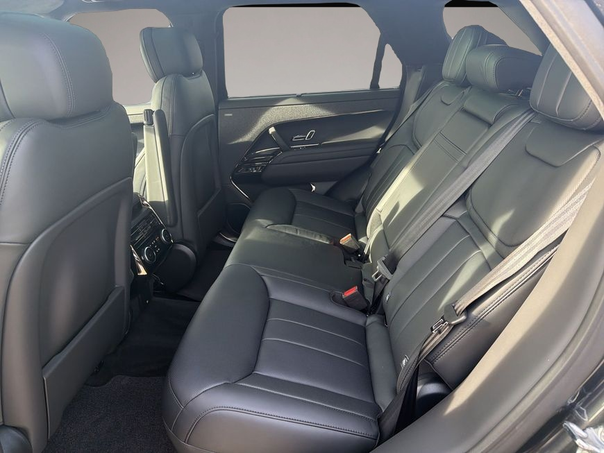 Land-Rover Range Rover Sport (04/2026, Benzin)