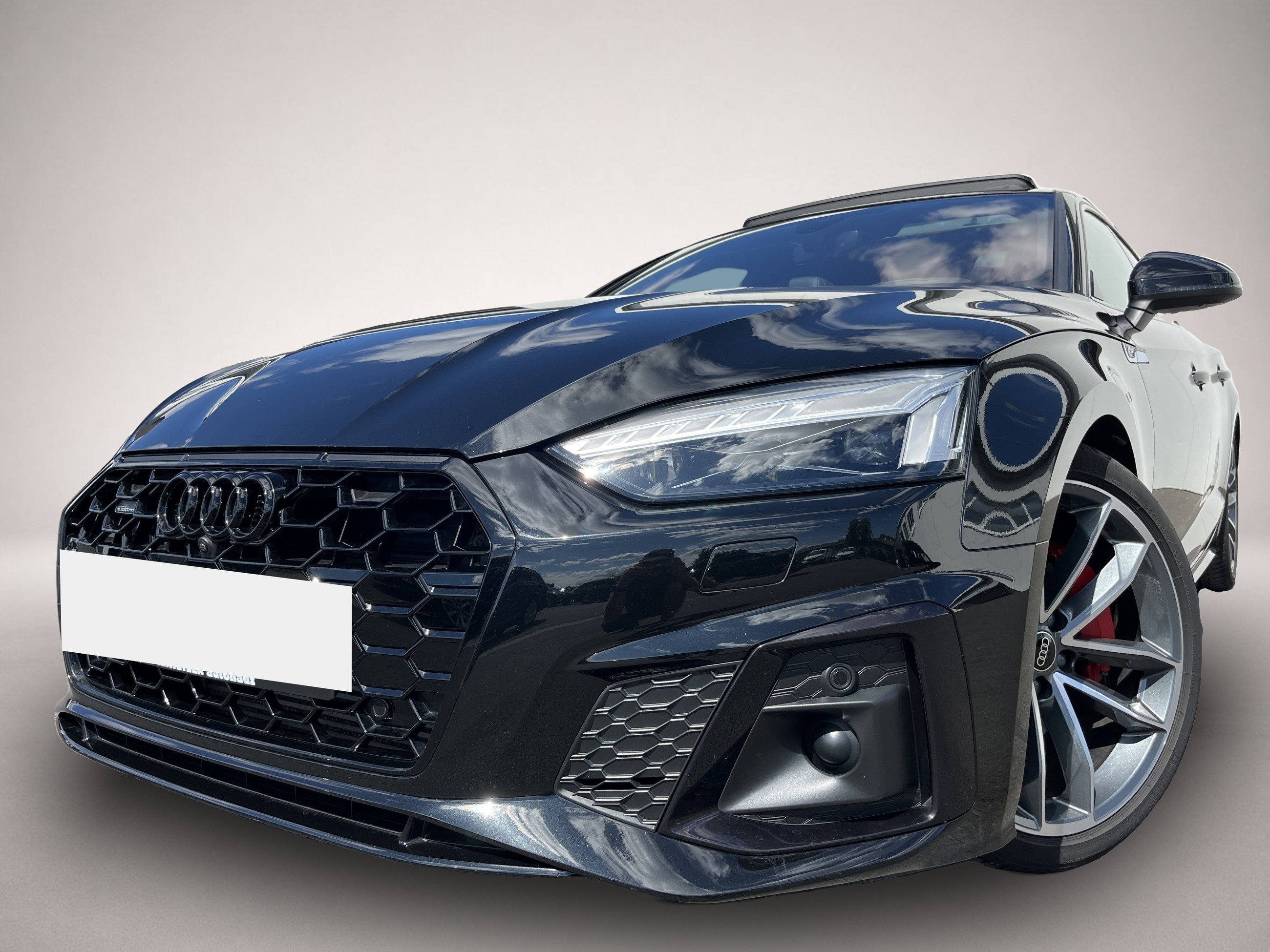 Audi A5 (05/2023, Benzin)