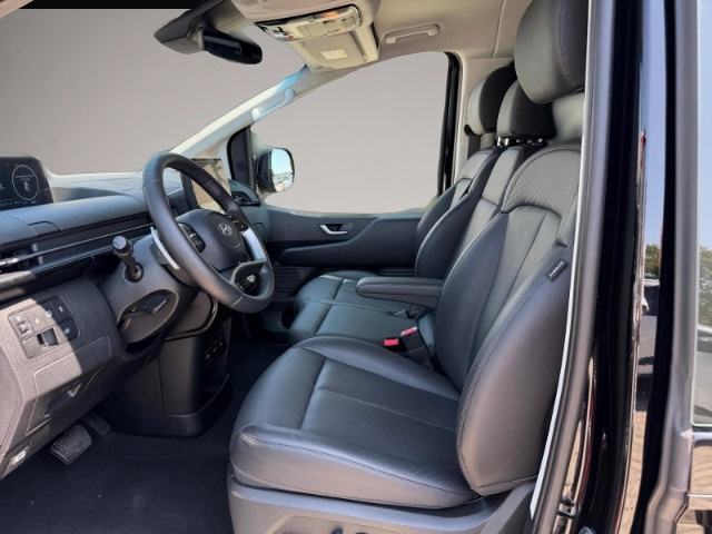 Hyundai STARIA (12/2025, Hybrid (Benzin/Elektro))