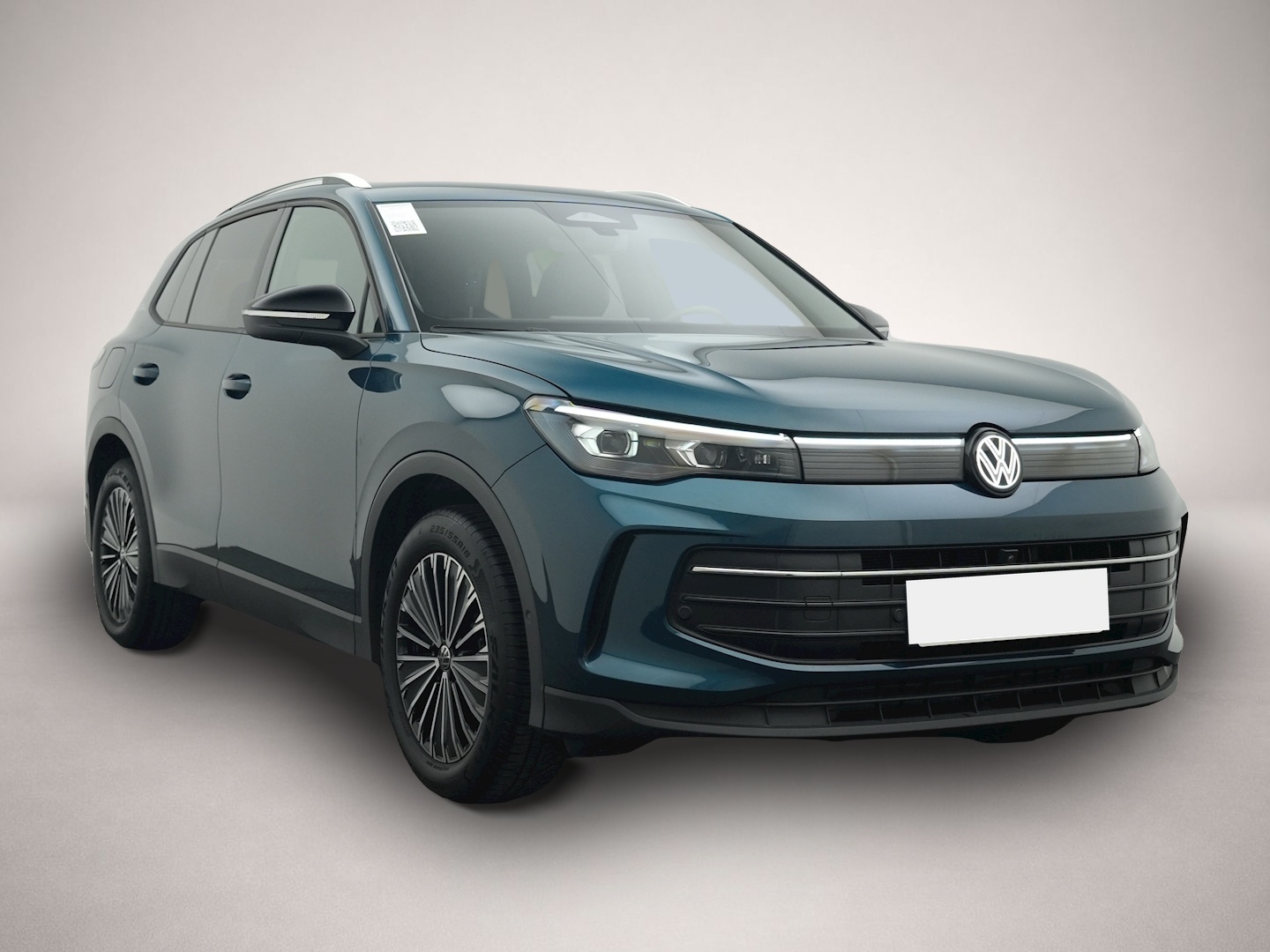 Volkswagen Tiguan (12/2025, Benzin)