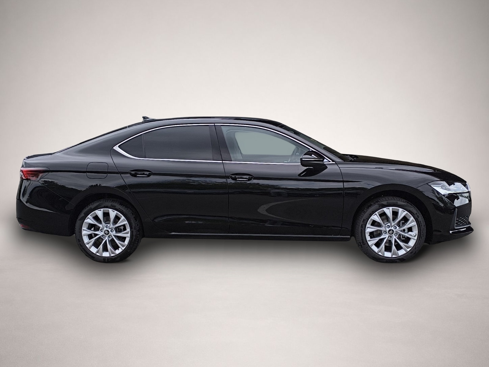 Skoda Superb, Bild 8 von 8