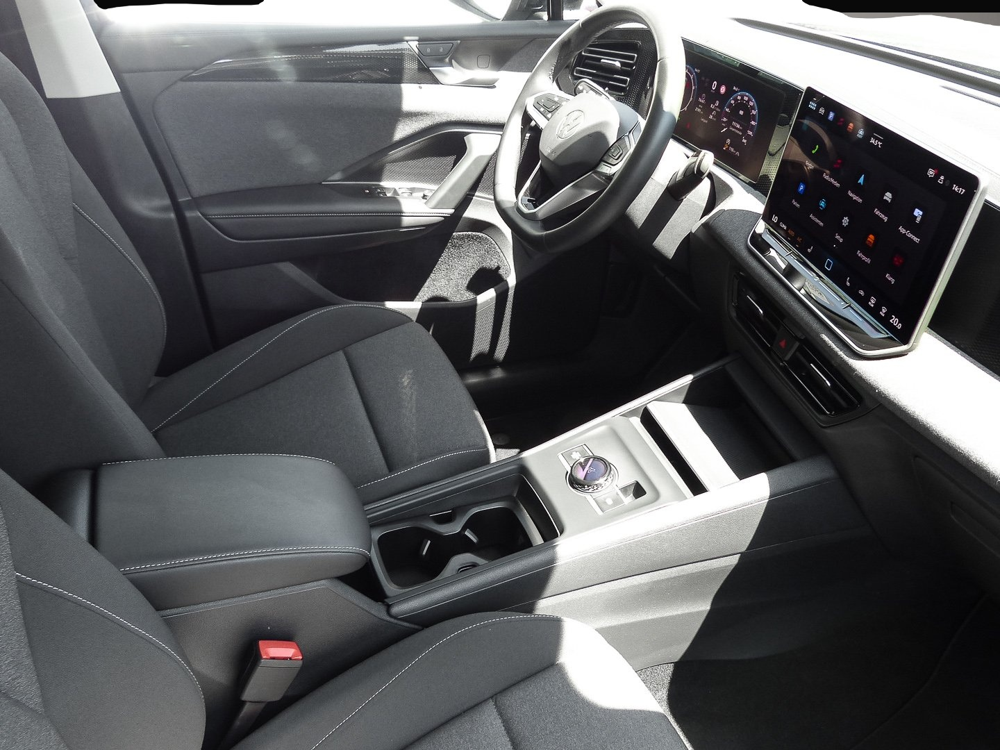 Volkswagen Tiguan (03/2025, )
