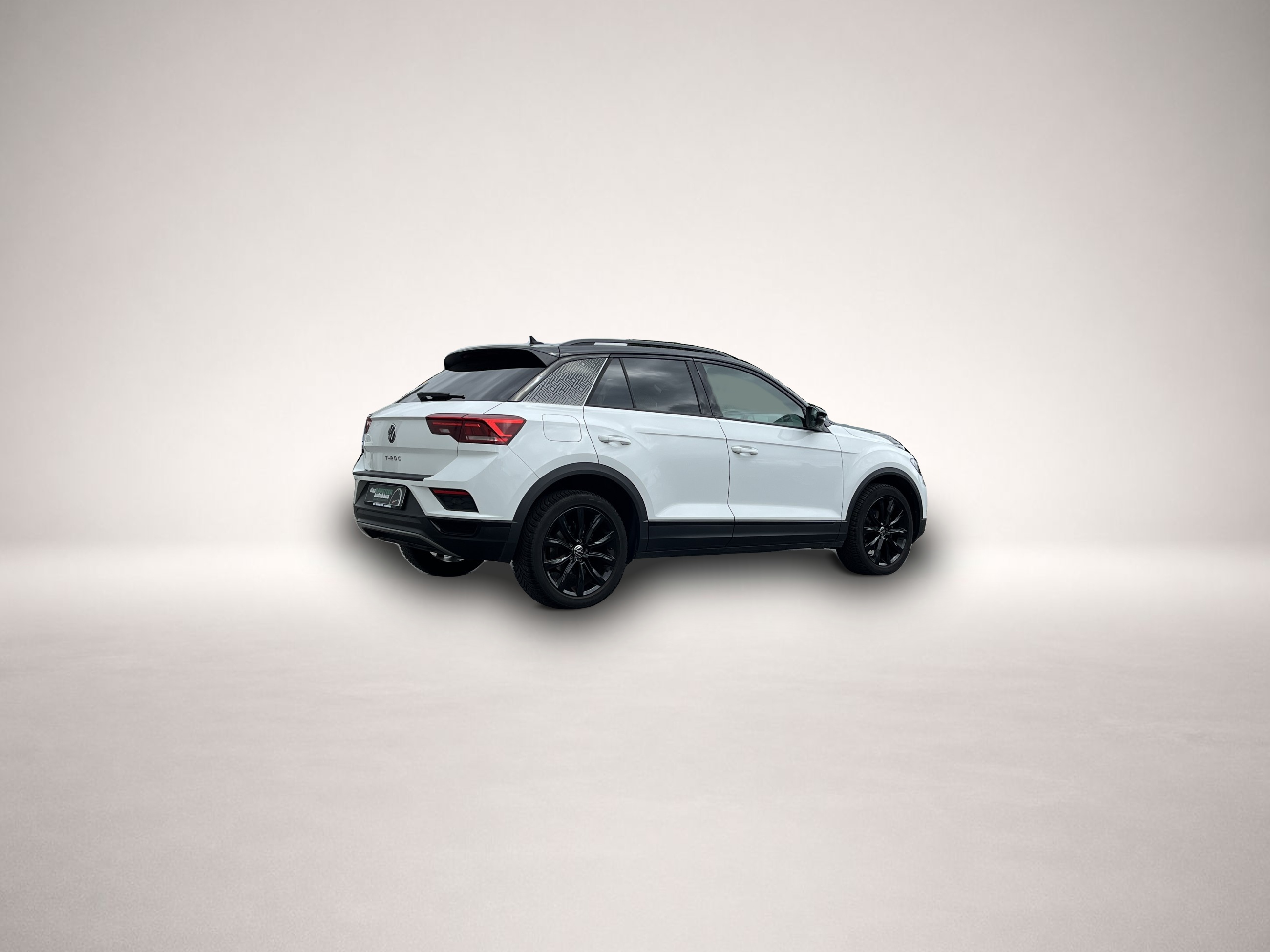 Volkswagen T-Roc (06/2022, Benzin)