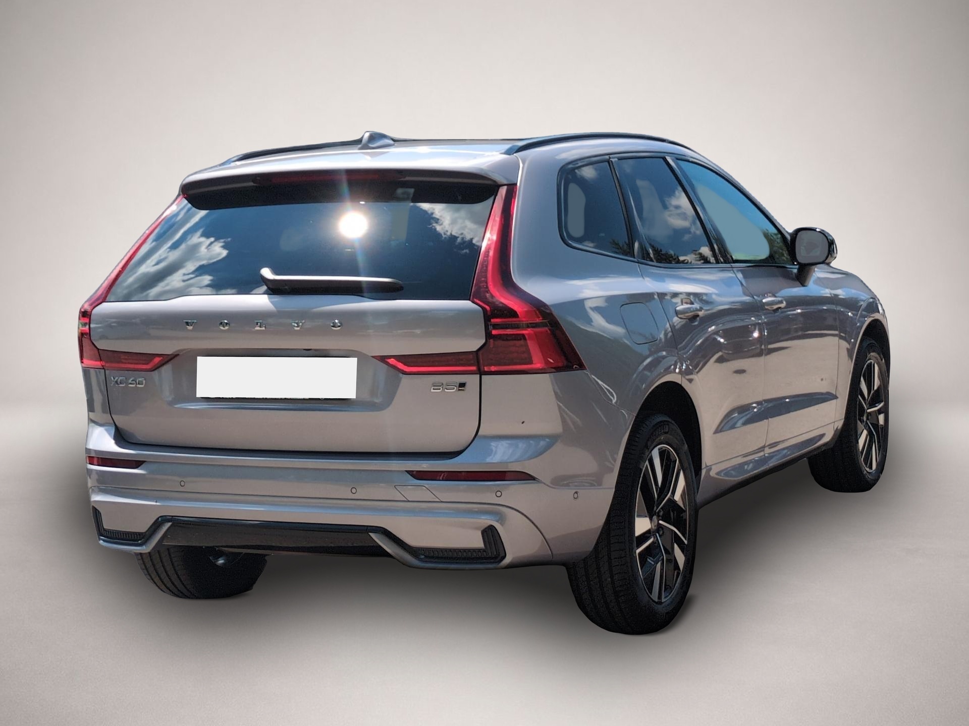 Volvo XC60 (11/2025, Benzin)