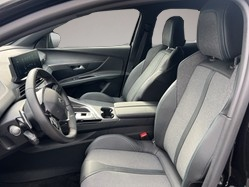 Peugeot 3008 (05/2024, Benzin)