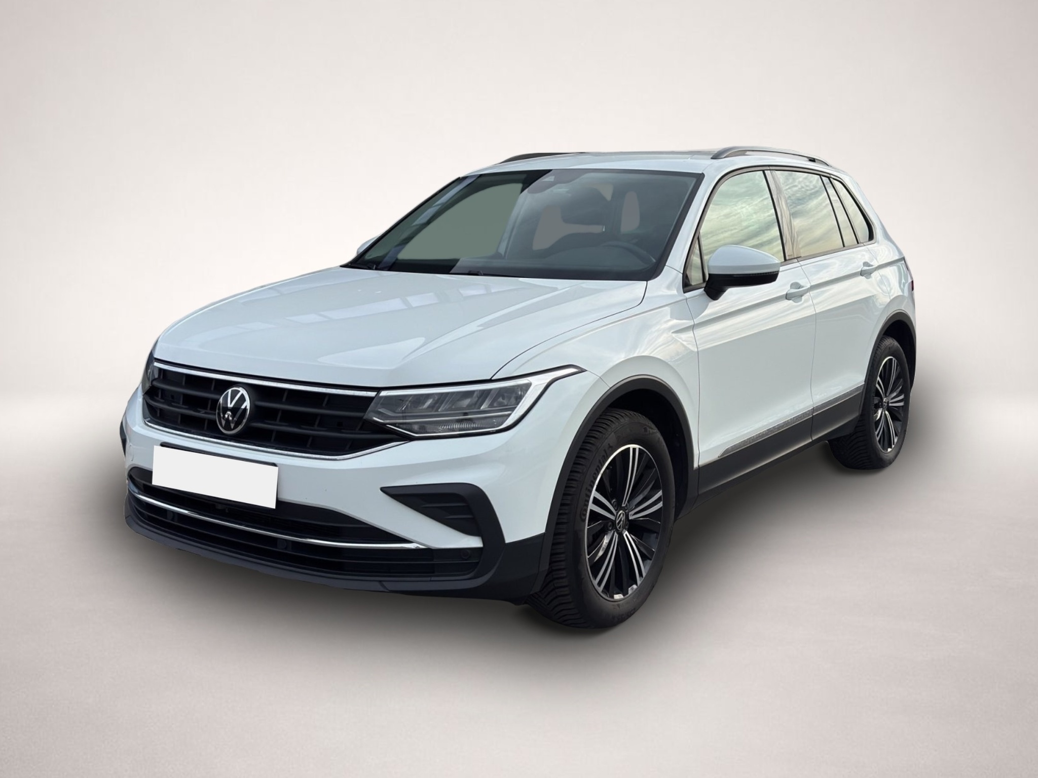 Volkswagen Tiguan (03/2021, Benzin)