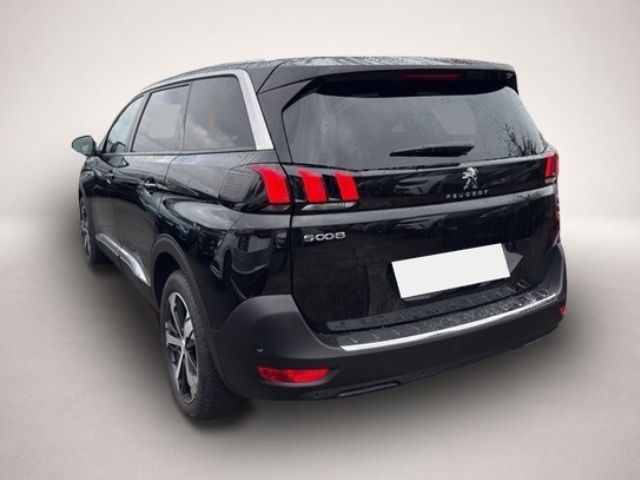 Peugeot 5008 (10/2023, Benzin)
