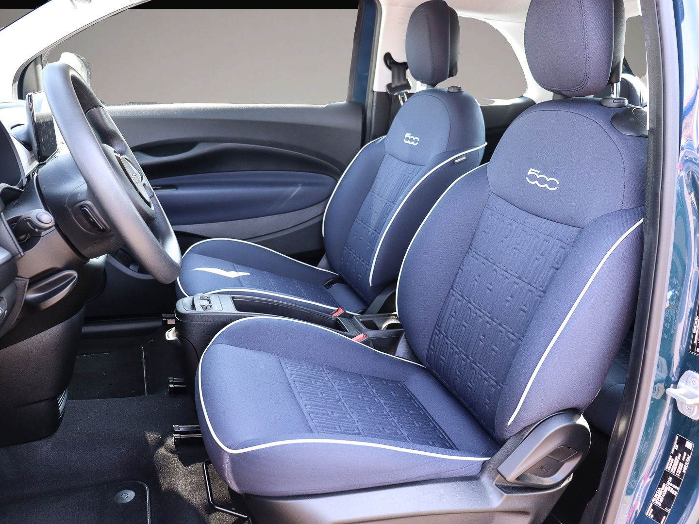 Fiat 500e (04/2023, ELECTRIC)