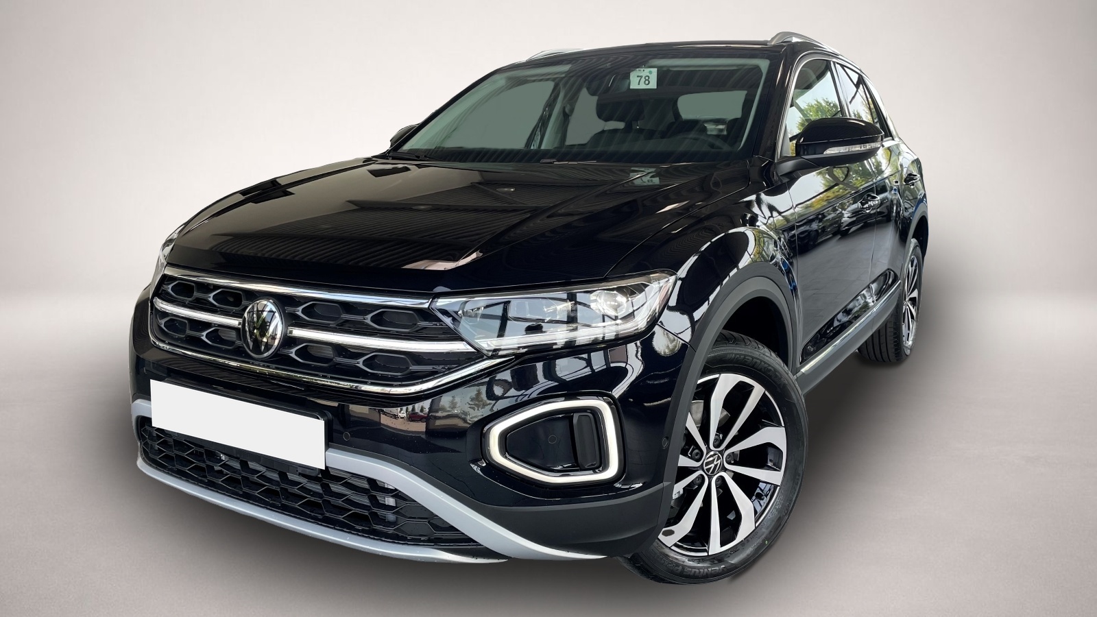 Volkswagen T-Roc (08/2025, Benzin)