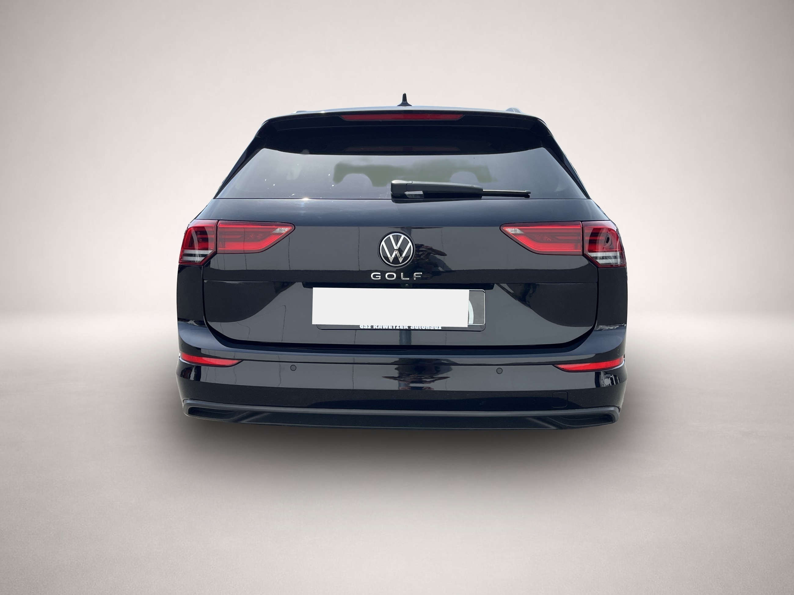 Volkswagen Golf (02/2023, Benzin)