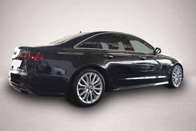Audi A6 (04/2016, )